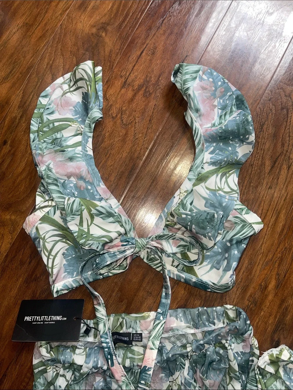 Tropical Bikini Set with Cover-Up‎